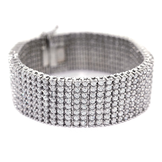B-0003- 8 Row 34 cttw Round Diamond Prong Set Bracelet