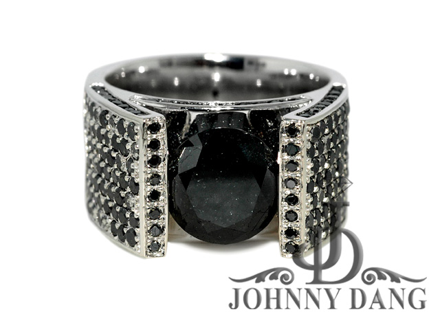 R-0096 - Johnny Dang Custom Diamond Ring