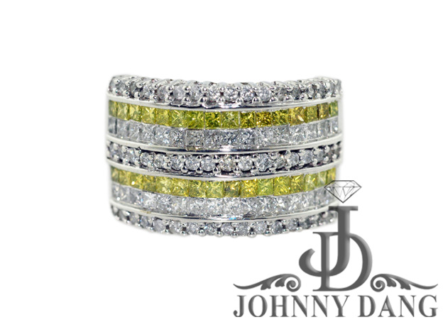 R-0107 - Johnny Dang Custom Diamond Ring