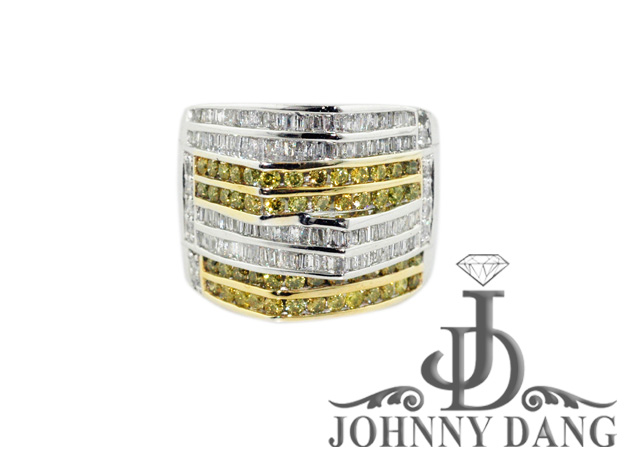 R-0114 - Johnny dang Custom Diamond Ring