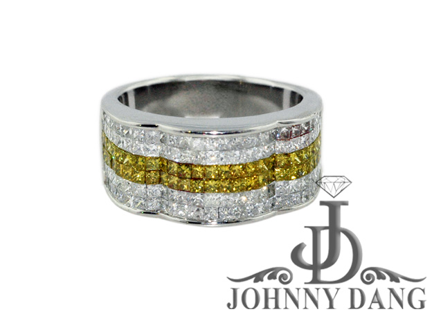 R-0121  Johnny Dang Custom Diamond Ring