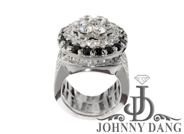 R-0126  Johnny Dang Custom Diamond Ring