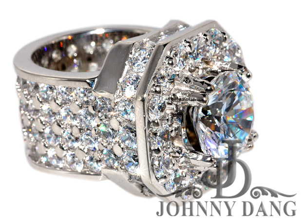 R-0015 - Johnny Dang Custom Diamond Ring