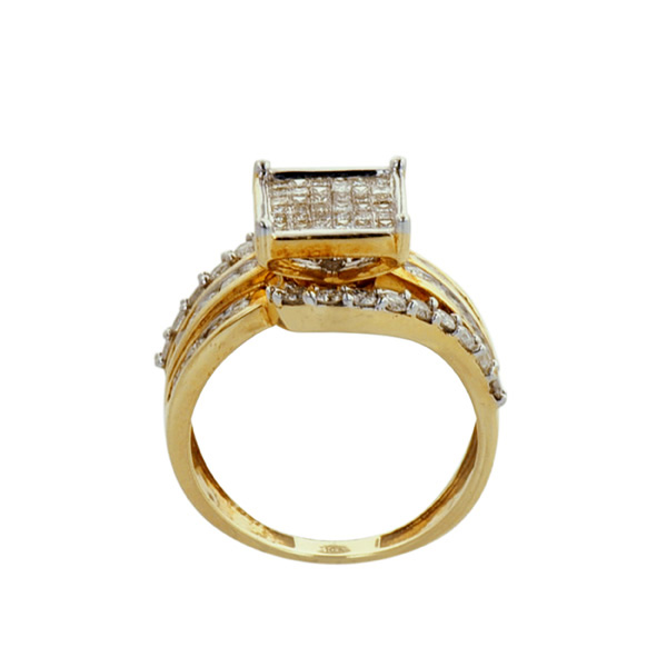 R0375 - Diamond Ring
