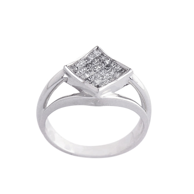 R0495 - Custom Diamond Ring