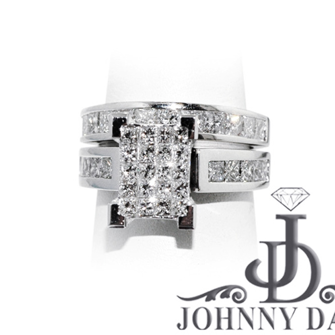 R0541 - Ladies Diamond Ring
