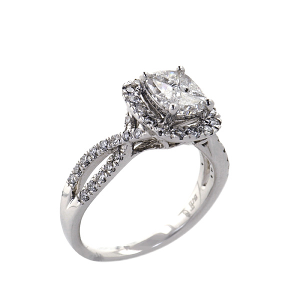 R1400063 - Diamond Ring