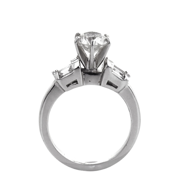 R25300281 - Diamond Ring