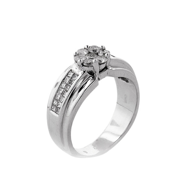 R25300386 - Diamond Ring