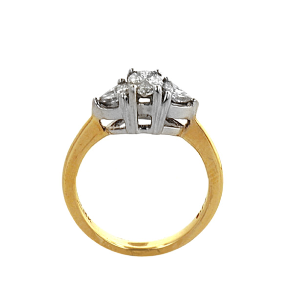 R25300530 - Diamond Ring